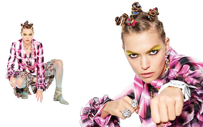 シャネル(CHANEL)の2017年春夏 プレタポルテコレクションのカール ラガーフェルドによる広告ビジュアル
©CHANEL by Karl Lagerfeld