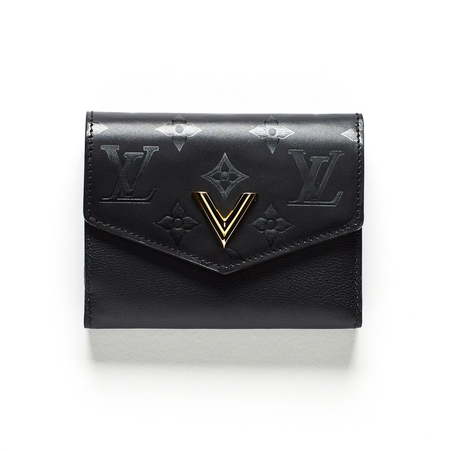 財布「ポルトフォイユ・ヴェリー」【縦9.3×横12×マチ1㎝】¥86,000(税抜)