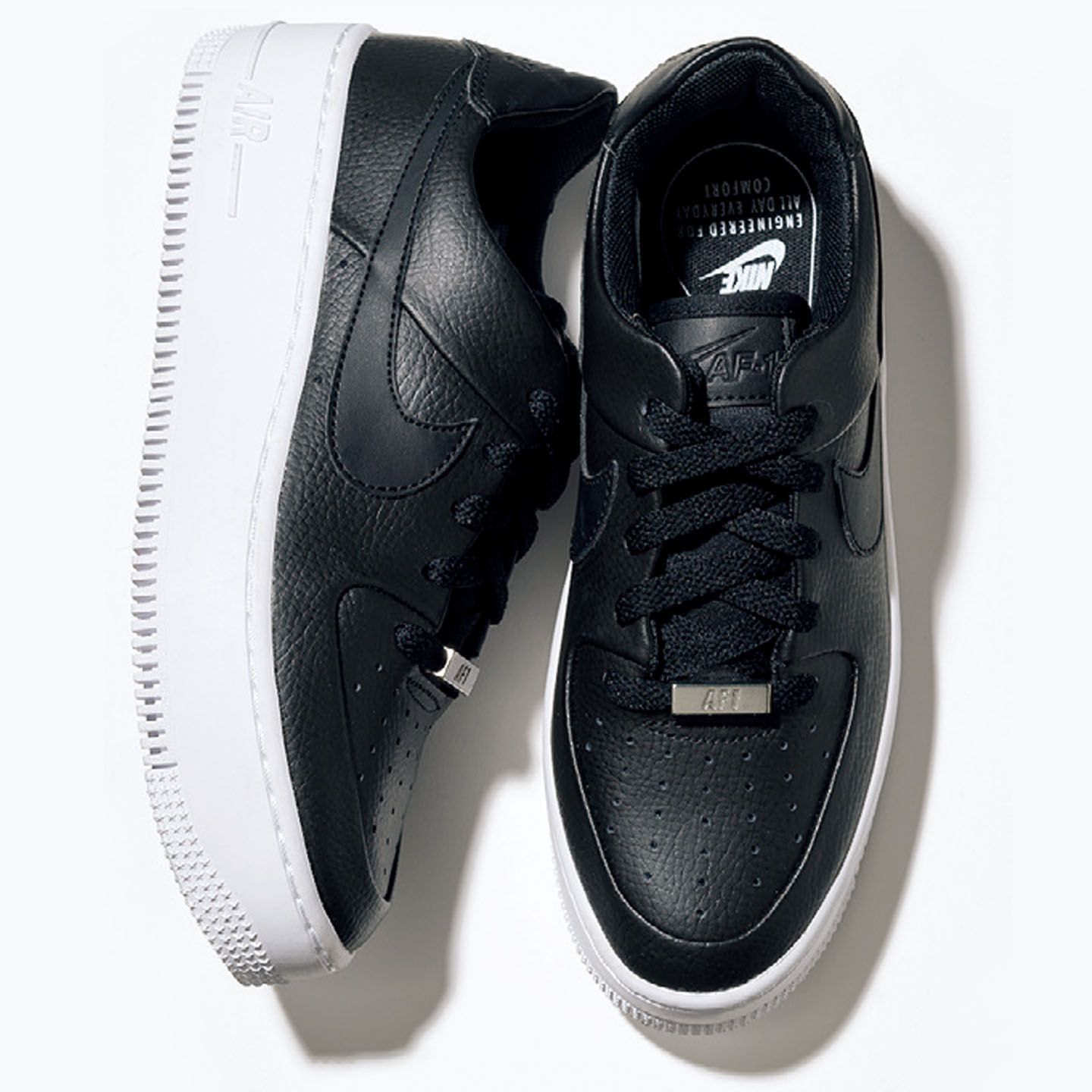 ■14:ナイキの「エア フォース 1 セージ LOW」