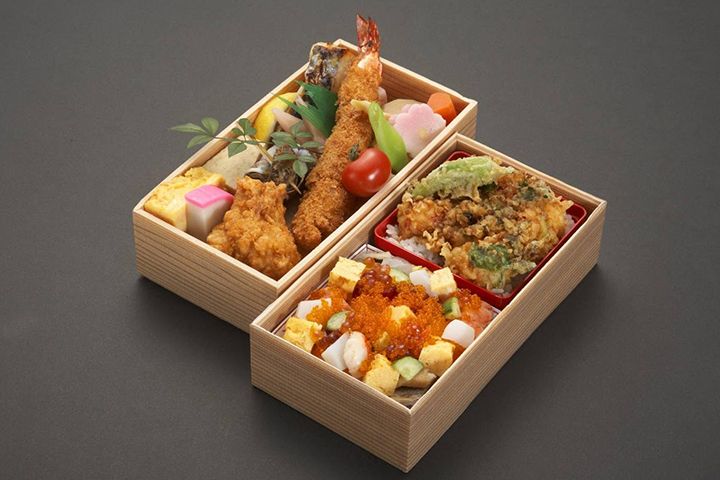 「おかず&バラちらし(かき揚げ天重)」¥2,800