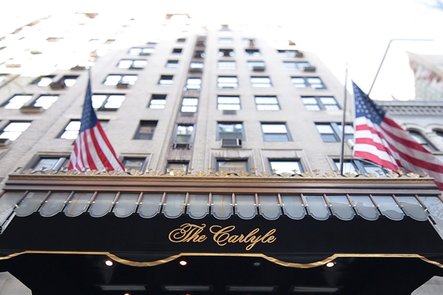 © 2018 DOCFILM4THECARLYLE LLC. ALL RIGHTS RESERVED.