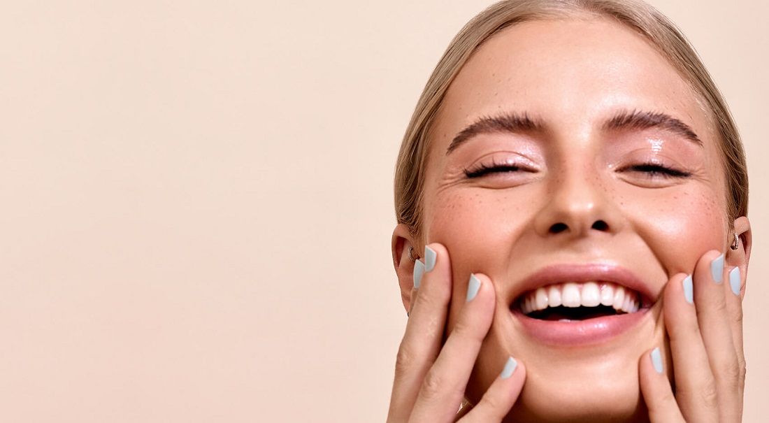 UK発ファッションネイルブランド「NAILS INC(ネイルズ インク)」より、ハッピーな春を呼び込むネイルポリッシュセット「KISS MY PEACH」が3月3日から、ヌーディ&ニュアンスカラーの4色コレクション「SENDING NUDES」が3月29日から数量限定で発売