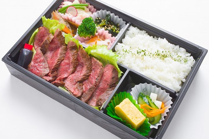 「国産牛ステーキ弁当」¥2,315