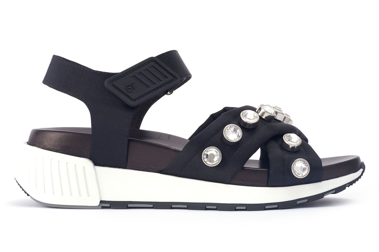 スポサン「sr Running Sandal(srランニング サンダル)」(ヒール1.5cm)¥95,000(税抜)