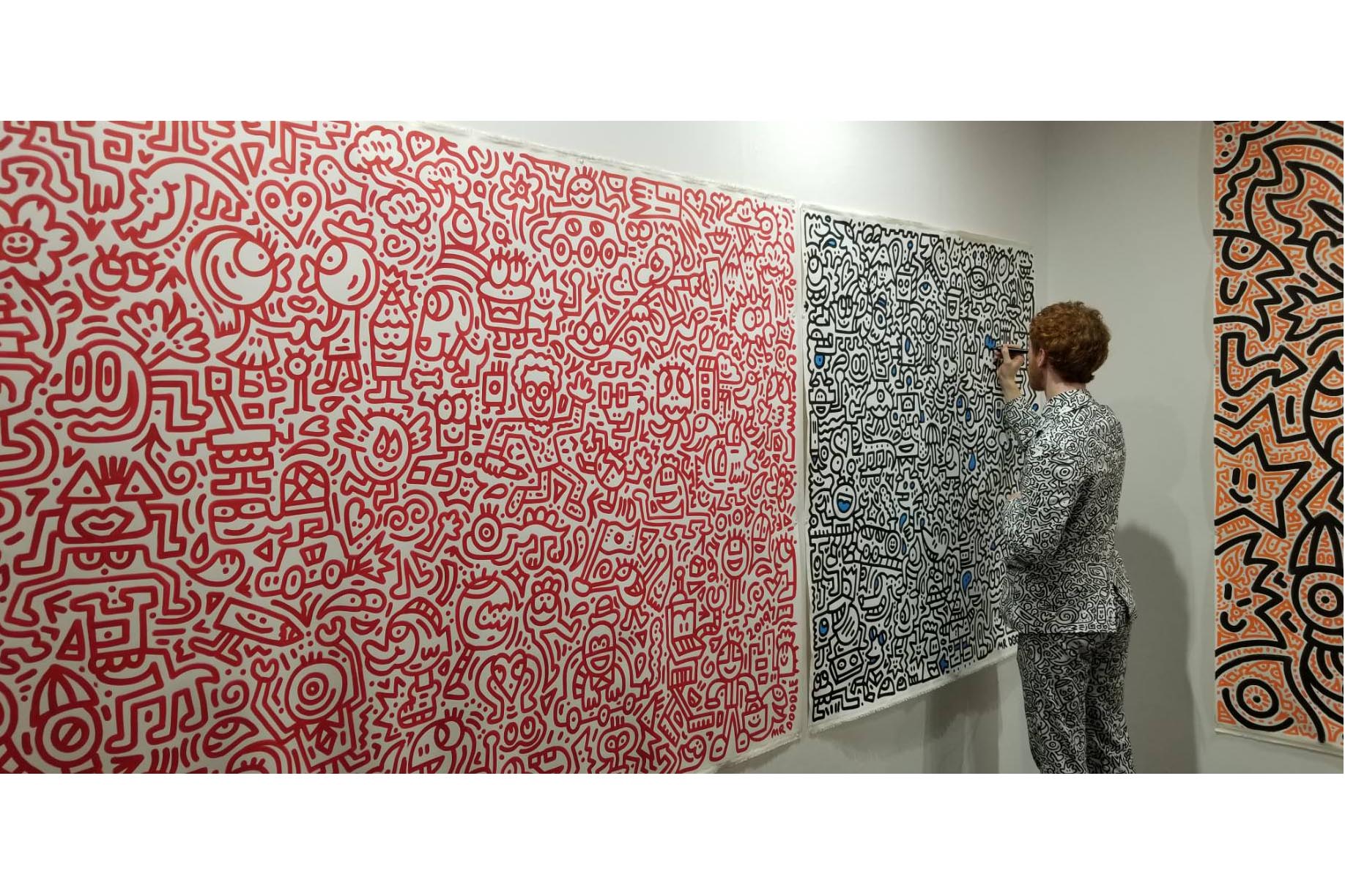 ライブペインティングをするMr. Doodle