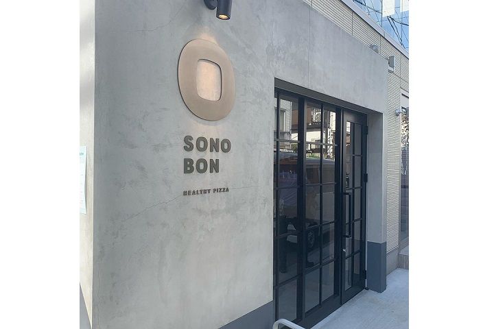 SONOBON（ソノボン）表参道店 外観　公式Instagram（@sonobon_official）より