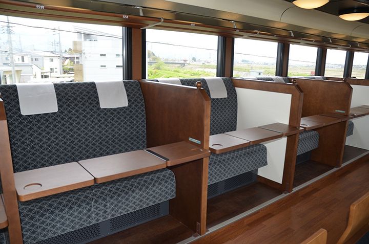 1号車のくつろぎペアシート