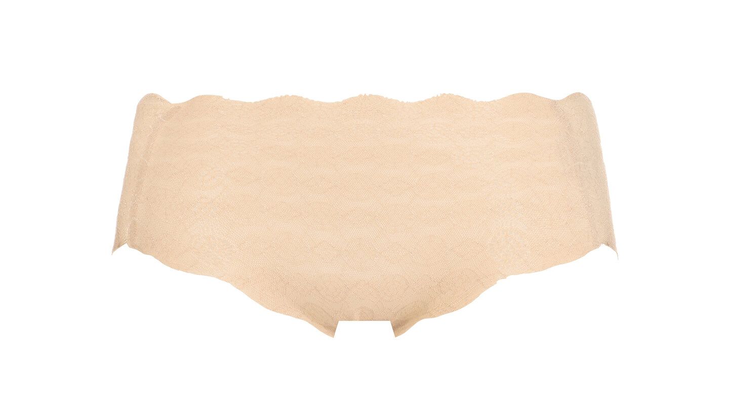 ヌードなシルエットのショーツ