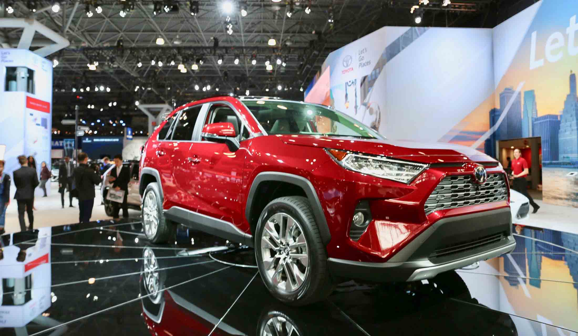 【6】トヨタ RAV4