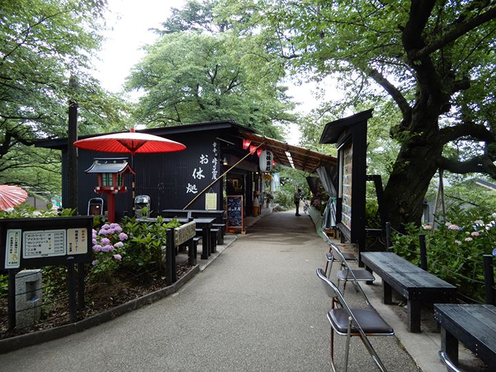 峠の茶屋