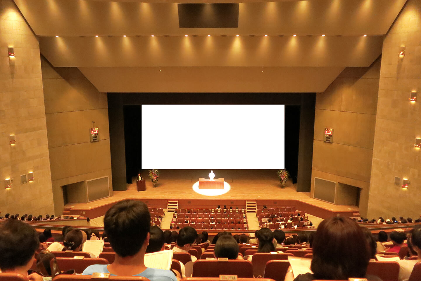 テンポの良い話し方を心がけて