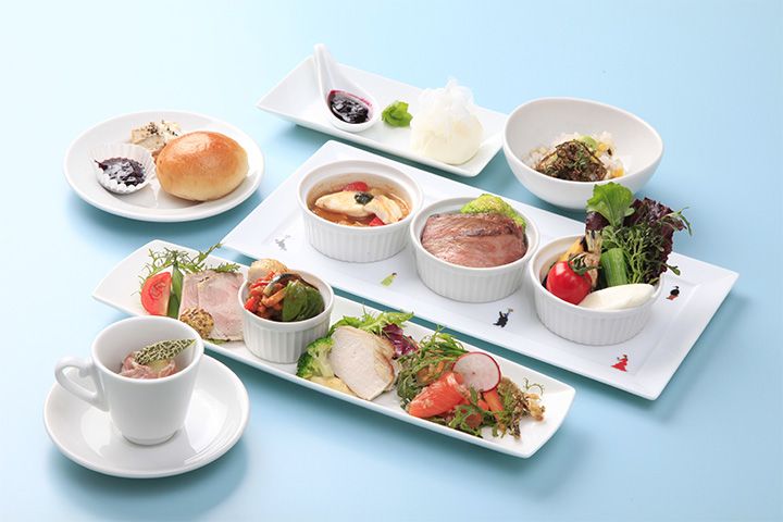 しなの鉄道「ろくもん」の洋食メニュー(※画像はイメージです)