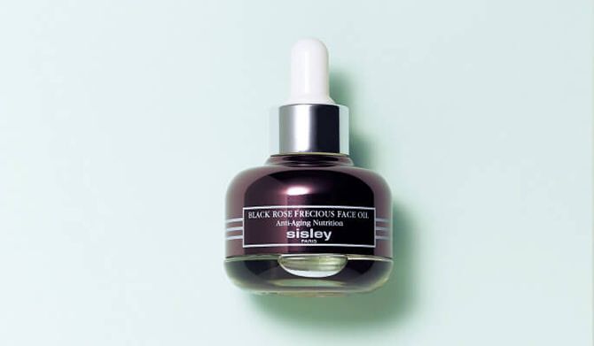 シスレー ブラックローズ プレシャスオイル 25ml ¥22,000(税抜)