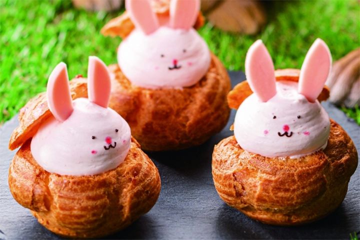 食べるのがもったいない⁉「うさぎのシュークリーム」(オリエンタルホテル 東京ベイ)(¥300)