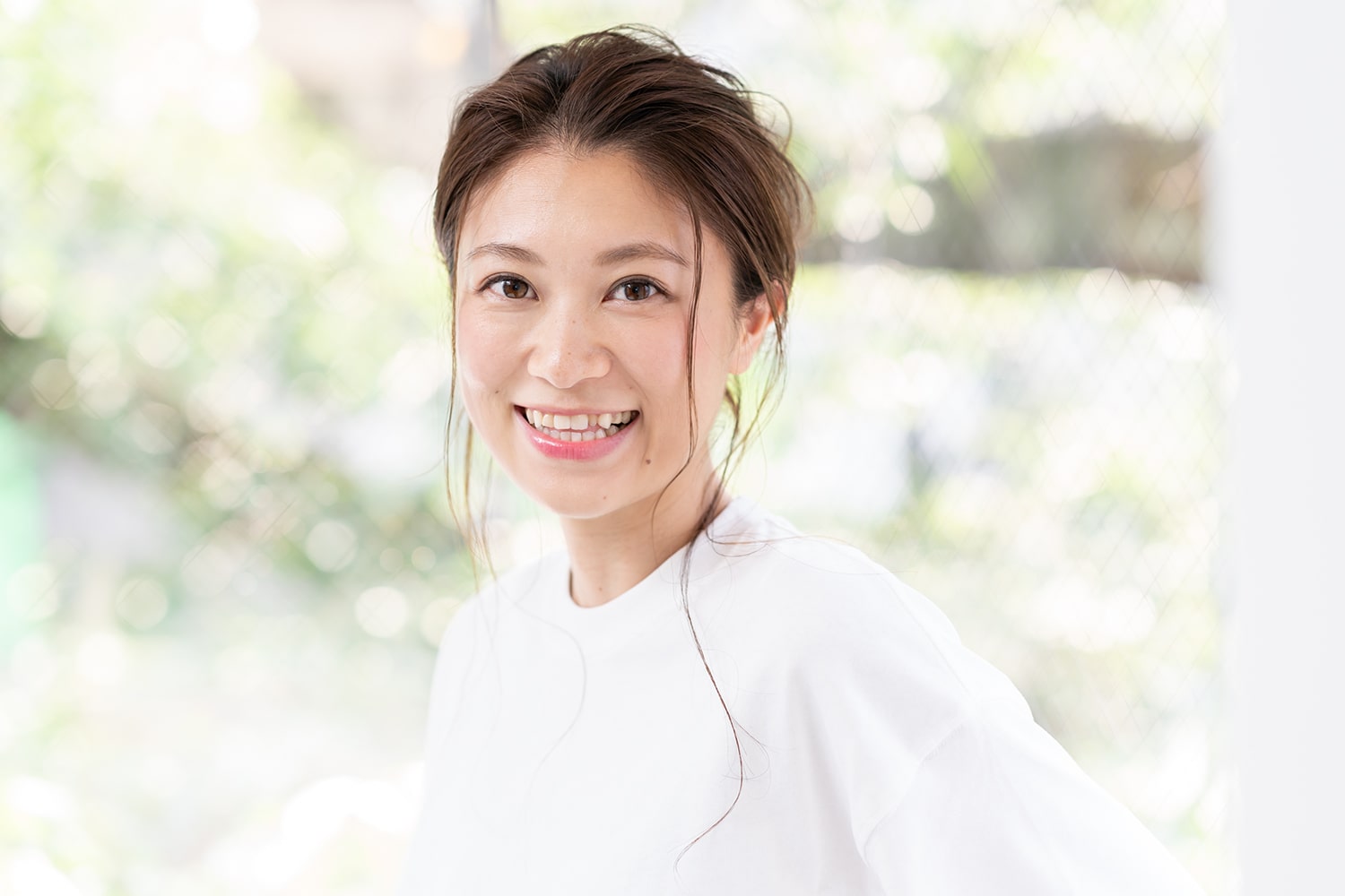 ABBEYスタイリスト・小口瑛李奈さん。体を動かすことにハマっているという小口さん。「最近はキックボクシングに通っています!」
