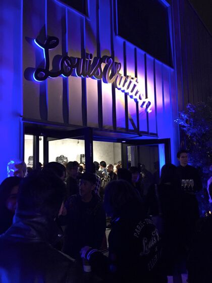 LOUIS VUITTON in collaboration with FRAGMENTPOP-UP STORE