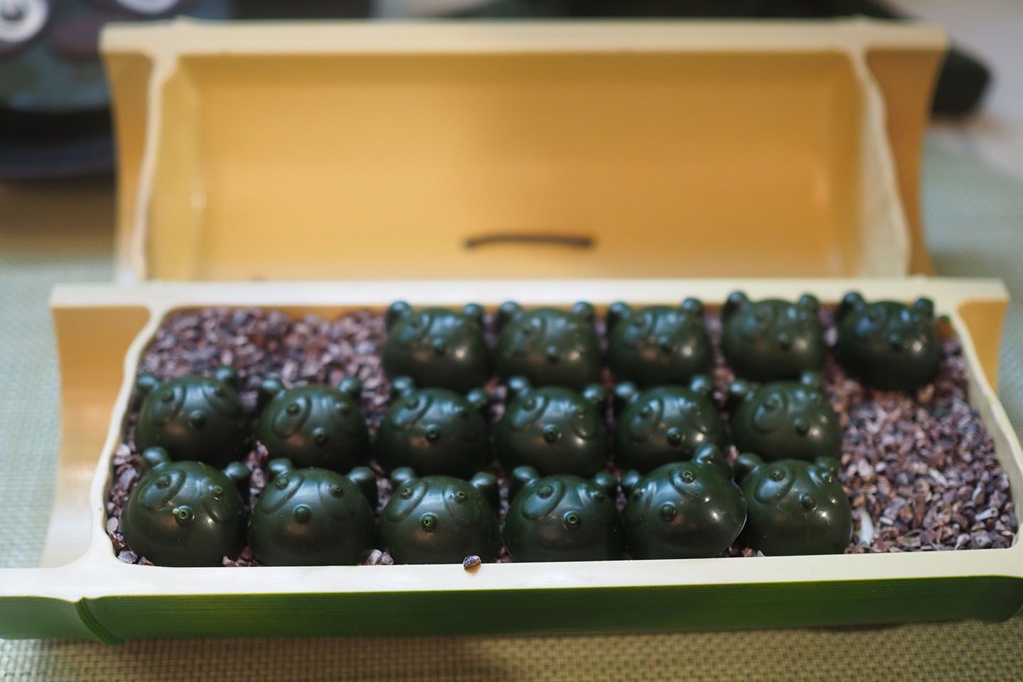 抹茶チョコレートの抹茶配合率20%のチョコレート。