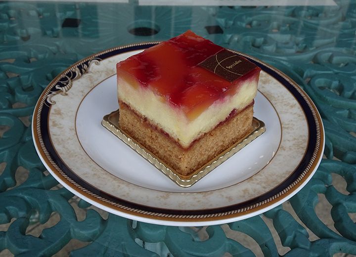 「りんごとシナモンのケーキ」