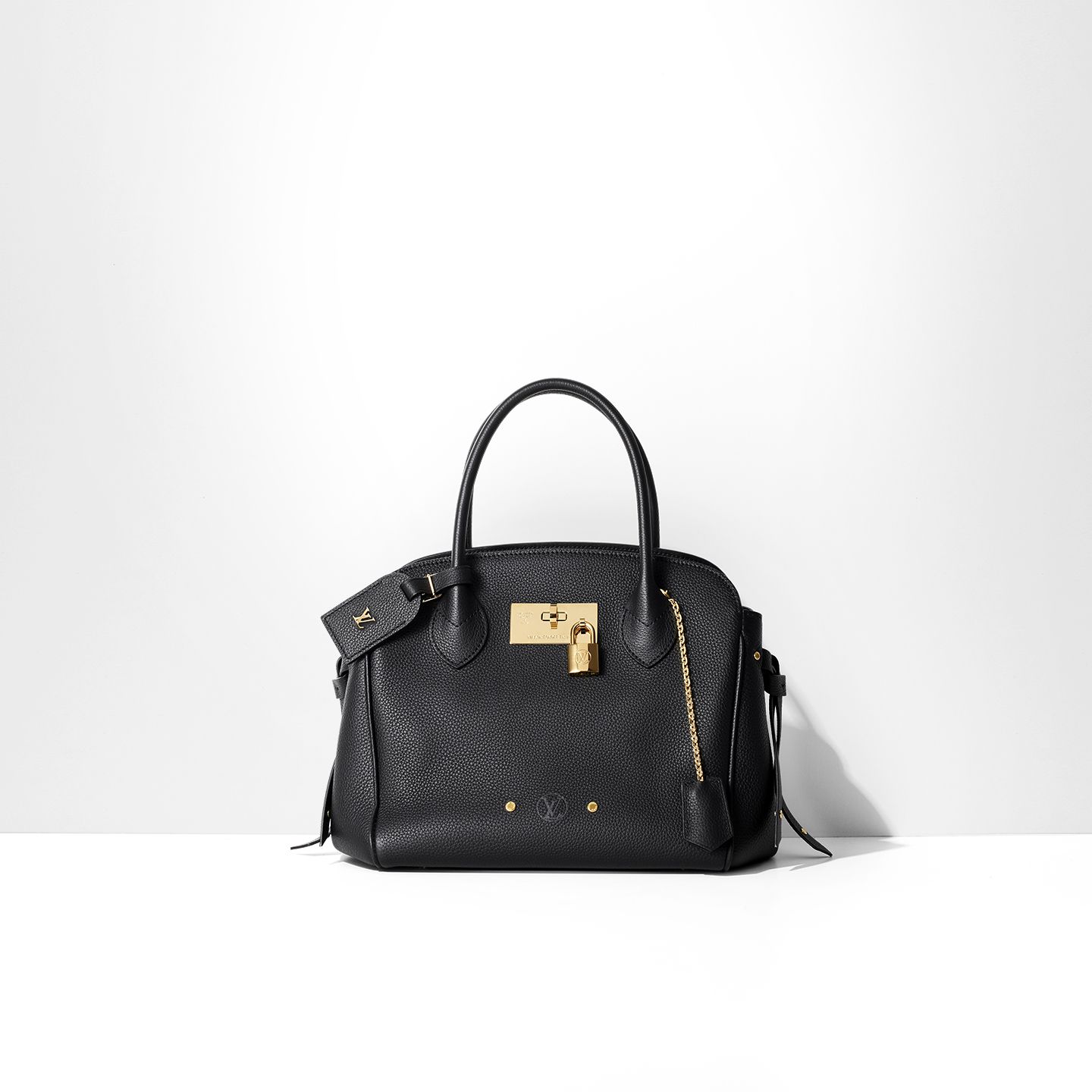 ハンドバッグ「ミラ PM」【縦23×横23×マチ12.5cm】¥475,000(税抜)
