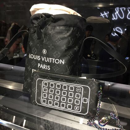 LOUIS VUITTON in collaboration with FRAGMENTPOP-UP STORE