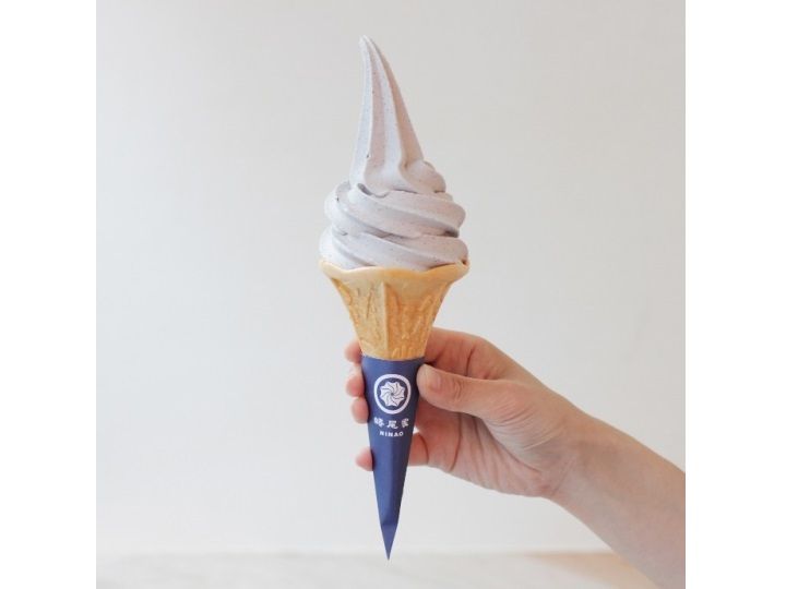 ニナオのソフトクリーム「胡麻」の画像