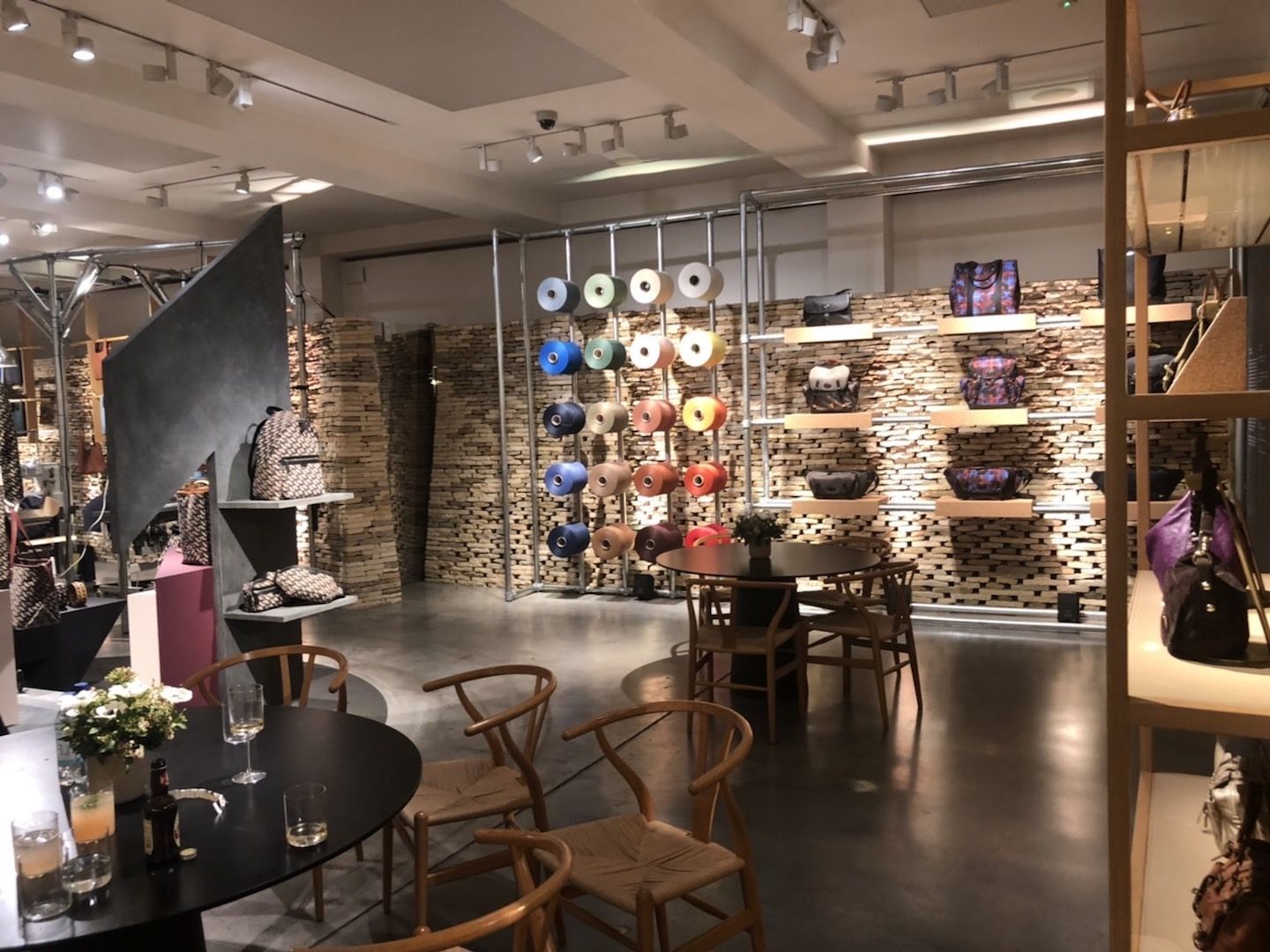 ファッションニュース_13,コレクション_11