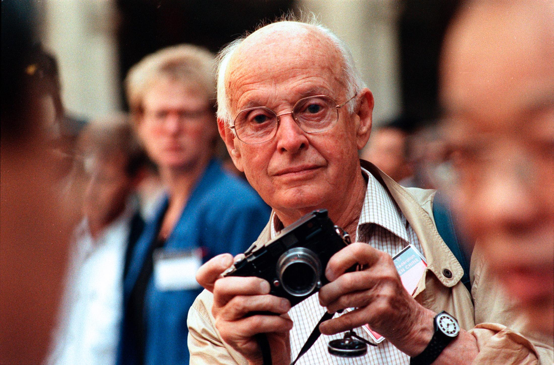 【Henri Cartier-Bresson】アンリ・カルティエ=ブレッソン/'30~'70年代に活躍したフランスの天才写真家。ライカを自在に操り、自分の脳内イメージと現実の構図が合致する「決定的瞬間」をとらえる試みに成功。その手法には、ライカが欠かせなかったのはいうまでもない。写真:ロイター/アフロ