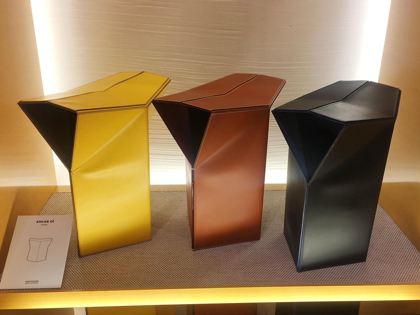 Stool / Atelier Oli 各¥445,000