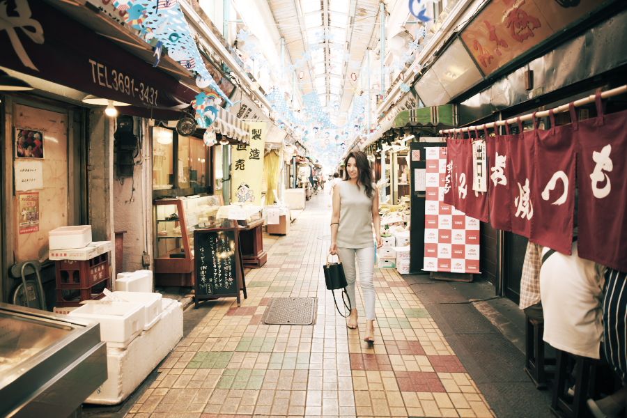 京成立石を代表するとも言える立石仲見世商店街は、歩いているだけでも楽しい