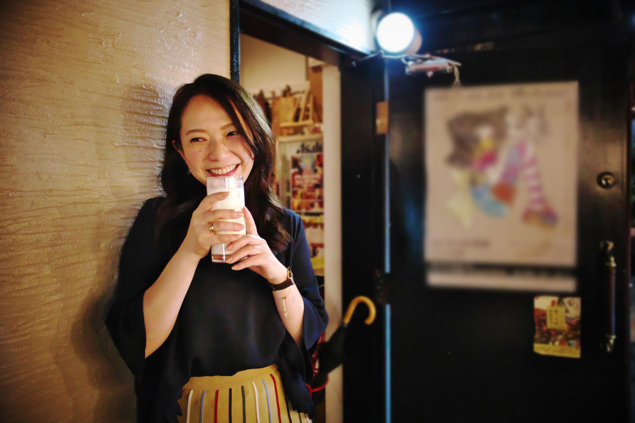 今夜のパートナー宇野泰子さん。荒木町にはお気に入りのチャイニーズレストランに行くため、ちょくちょく訪れる