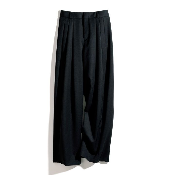 【6】サンローランのツータック入りワイドクロップドパンツ