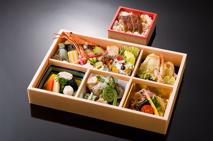 「日本料理 大森 割子弁当」¥1,704~ ※写真は一人まぶし付の¥5,297(内容はイメージです)