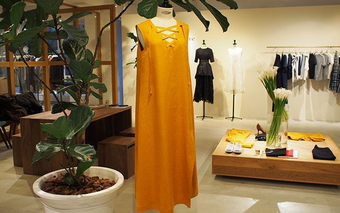 「エブール(ebure)」は「アドーア」や「ボディドレッシング」などを手掛けてきた酒井典子さんがディレクションを務める大人の女性に向けた新ブランド。第1号店はGINZA SIXに出店予定!