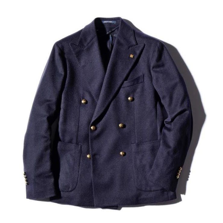 ジャケット¥135,000(シップス 銀座店〈タリアトーレ〉)※カシミヤ100%
