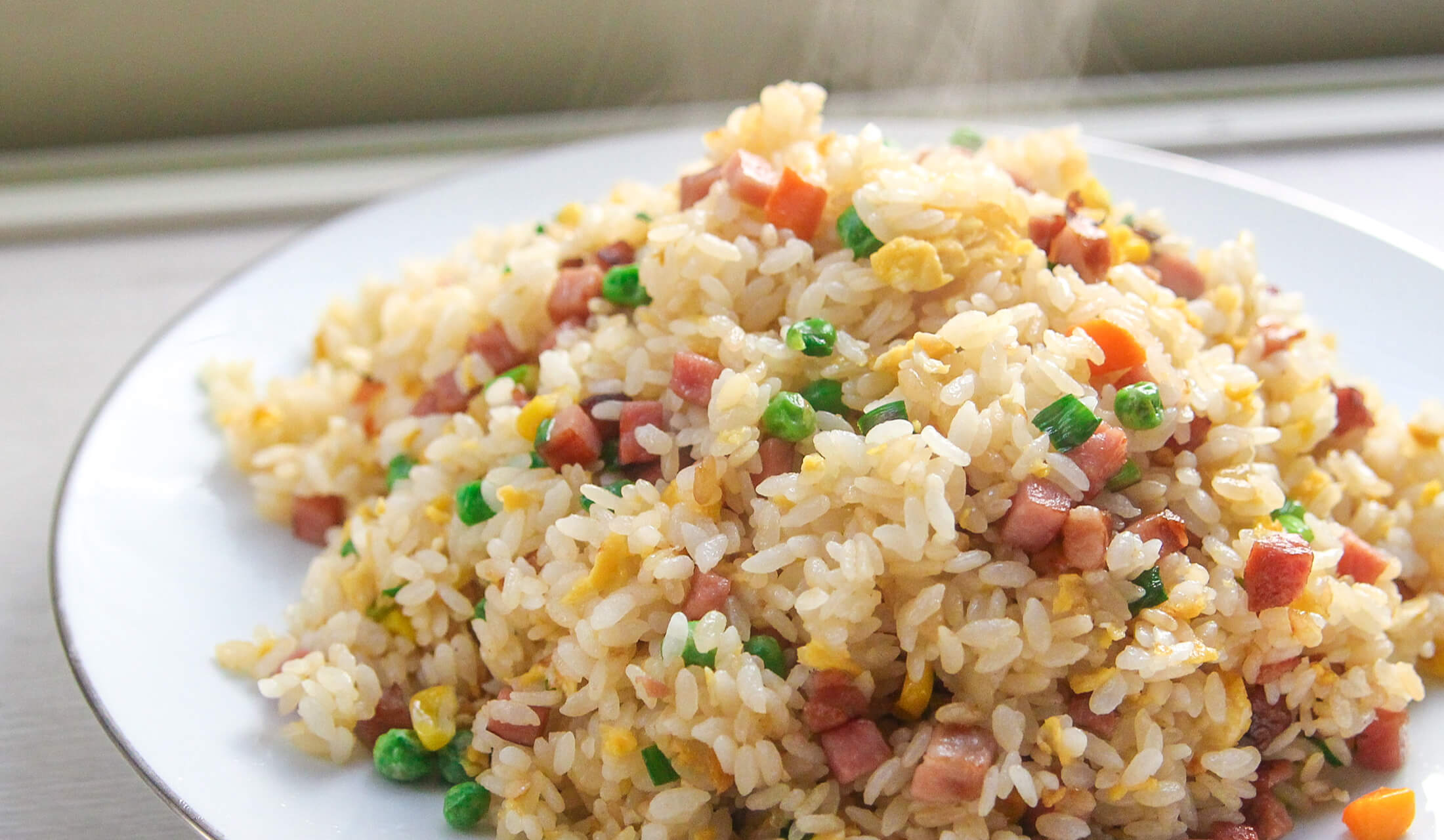 卵は溶きすぎない!ポイントは、卵と調味料の入れ方にあり!
