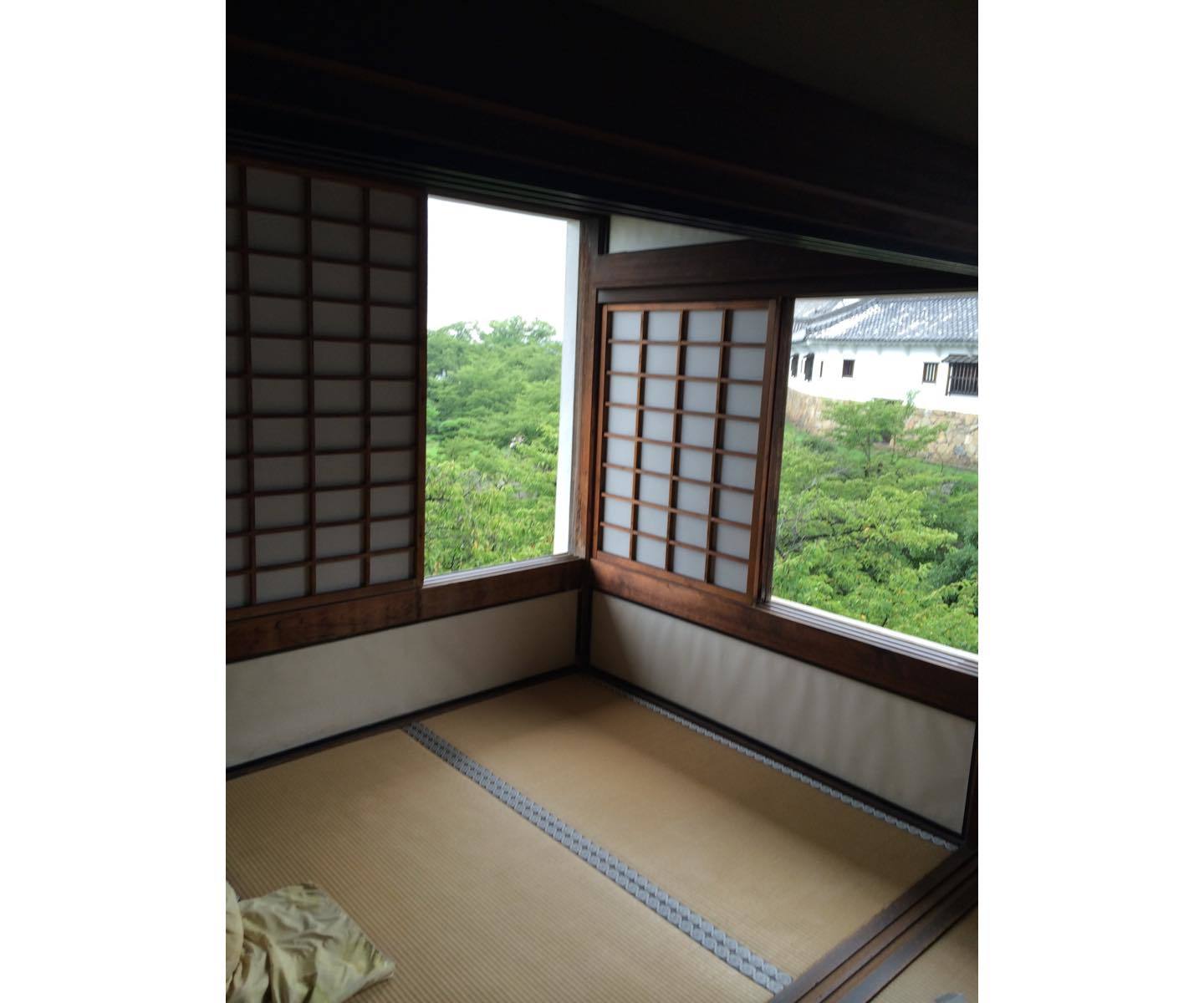 櫓には気持ちいい風が吹き抜けます