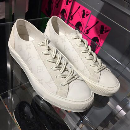 LOUIS VUITTON in collaboration with FRAGMENTPOP-UP STORE