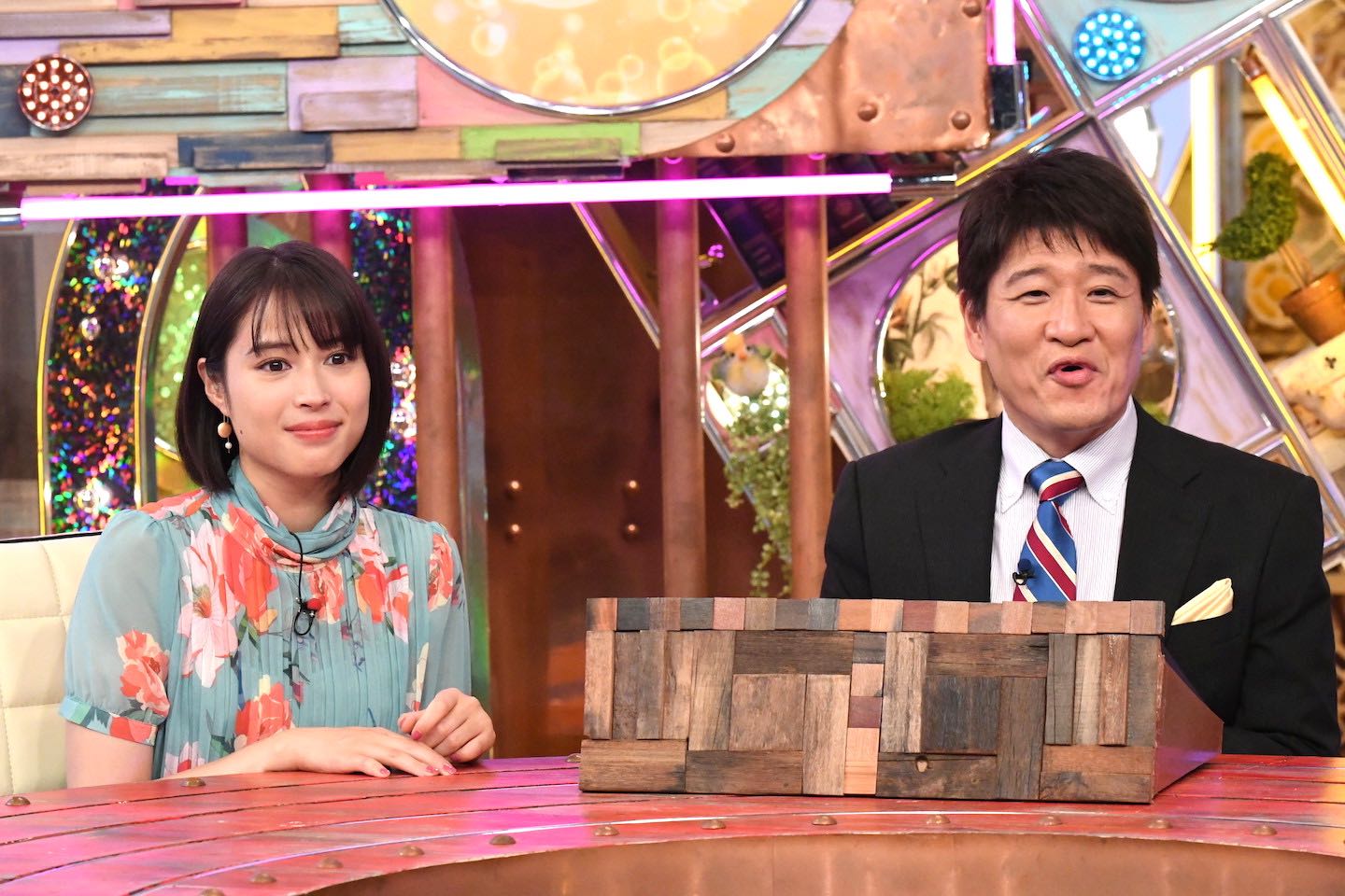 広瀬アリスさんと林修さん ©ABCテレビ