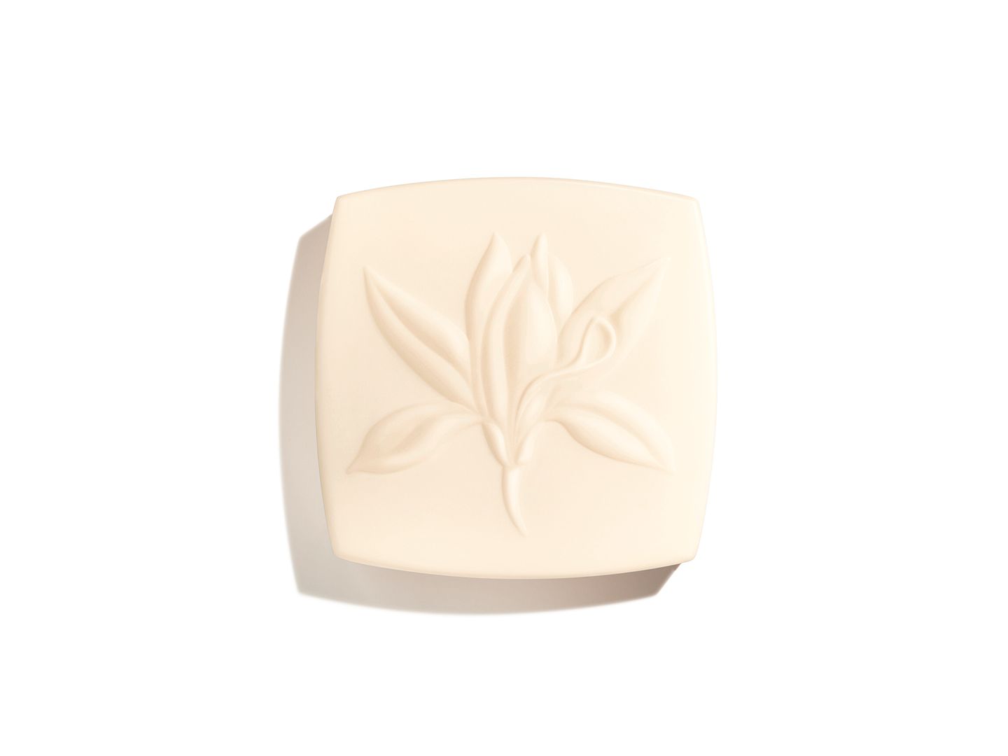 シャネル サブリマージュ サヴォン ネトワイヤン 115g ¥11,000(2019年11月1日発売)©CHANEL